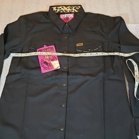 NWT DIXXON Women's Large Dinner Party Flannel  Leopard Print Trim Pearl Snap - Picture 6 of 12